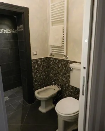 Apartment La Finestra Sul Cortile Aosta