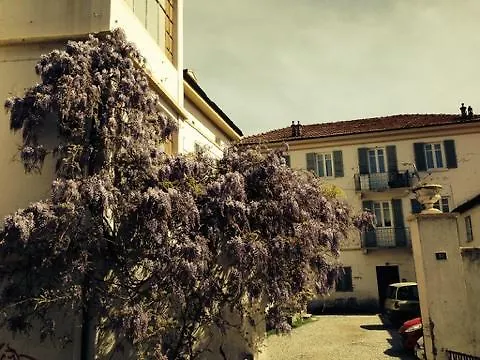 La Finestra Sul Cortile Apartman Aosta